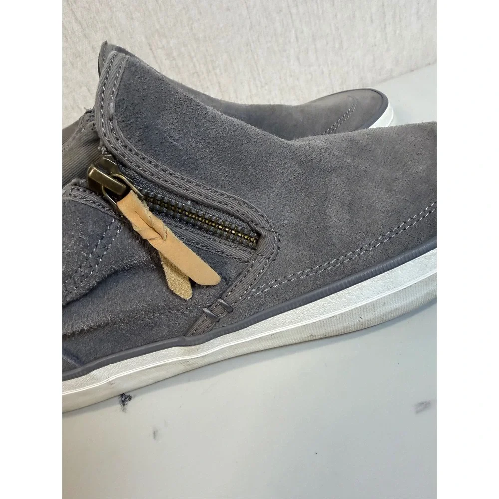 Sperry Topsider Zip Up Sneaker Womans Size 8 Grey‎